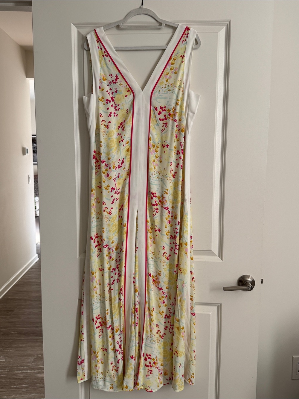 Reiss Eliza Buttercup Print Midi Dress - Picture 1 of 5